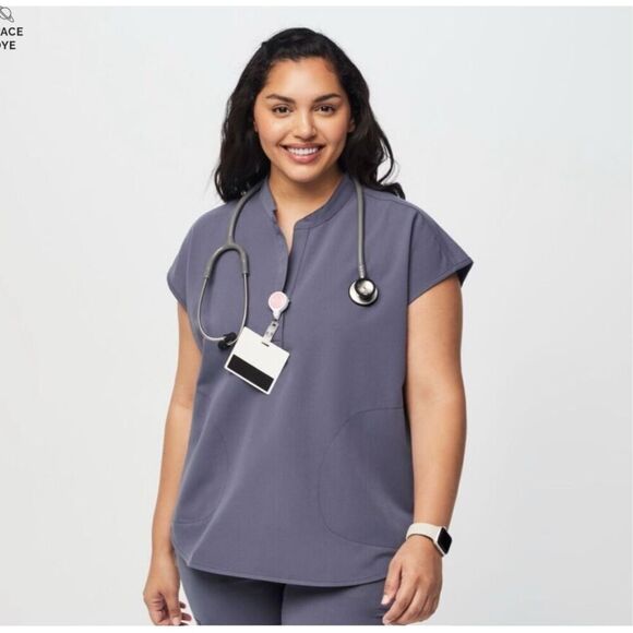 Figs Tops - Figs Rafaela Oversized Scrub Top, Space Navy, Women’s M